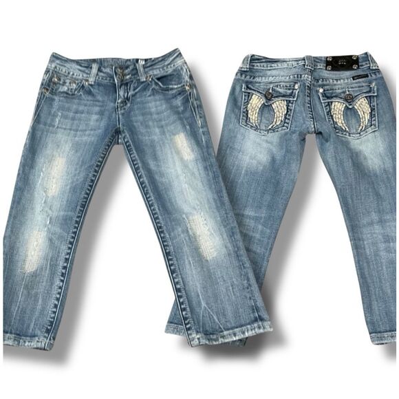 Miss Me Light Washed Distressed Signature Capri Jeans Size 27 - Picture 1 of 10